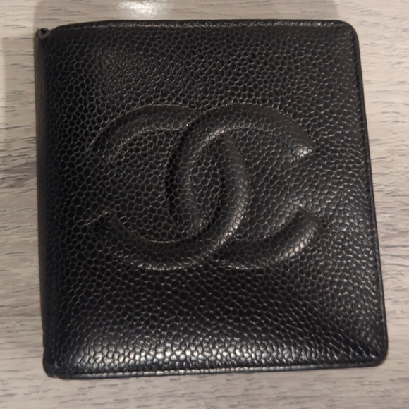 Chanel mens wallet - Picture 1 of 10